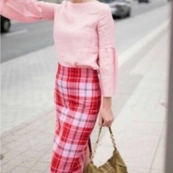 Zara New Red and Pink Plaid Pencil Skirt - Picture 6 of 6